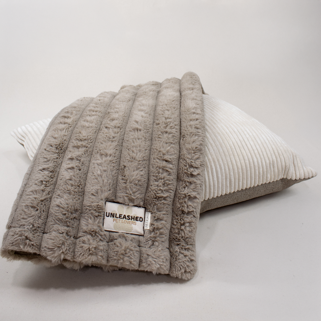 Faux fur and Fleece Pet Blanket