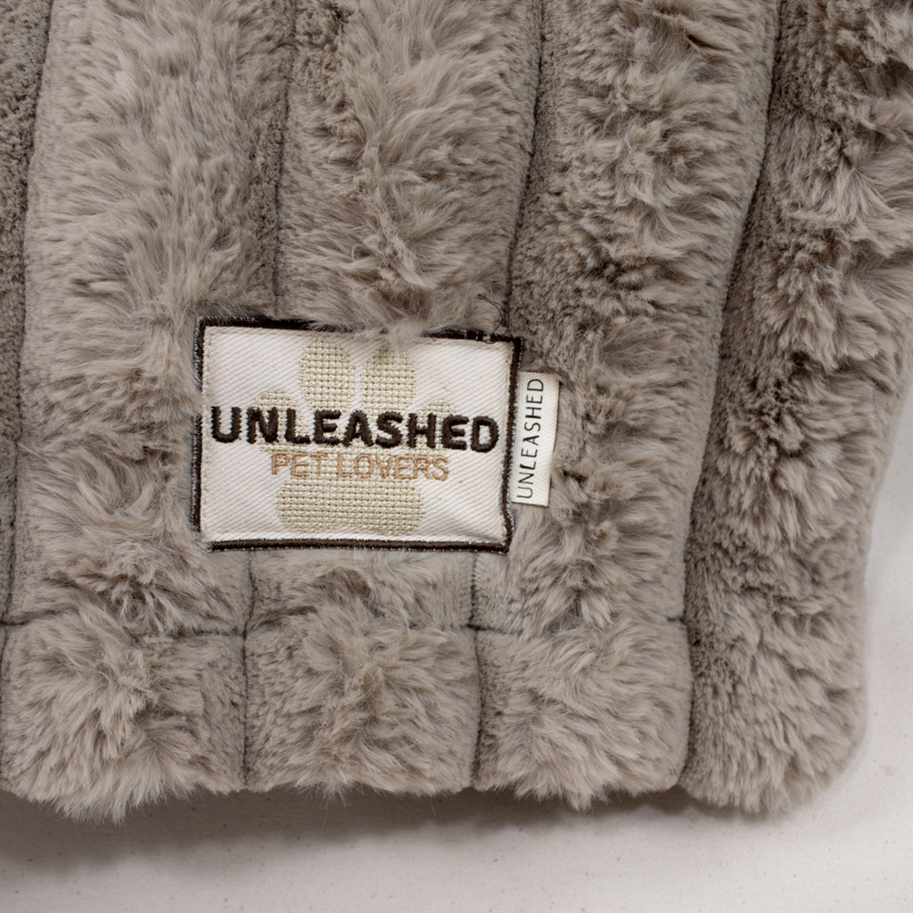 Faux fur and Fleece Blanket Bundle